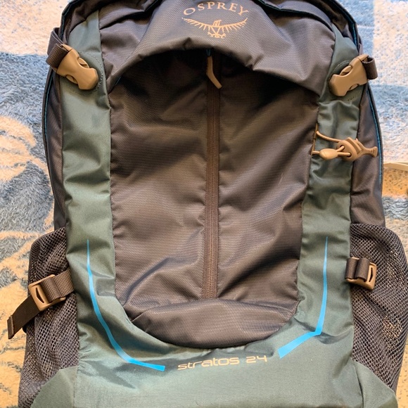 Osprey Bags Osprey Stratos 24 Backpack Poshmark